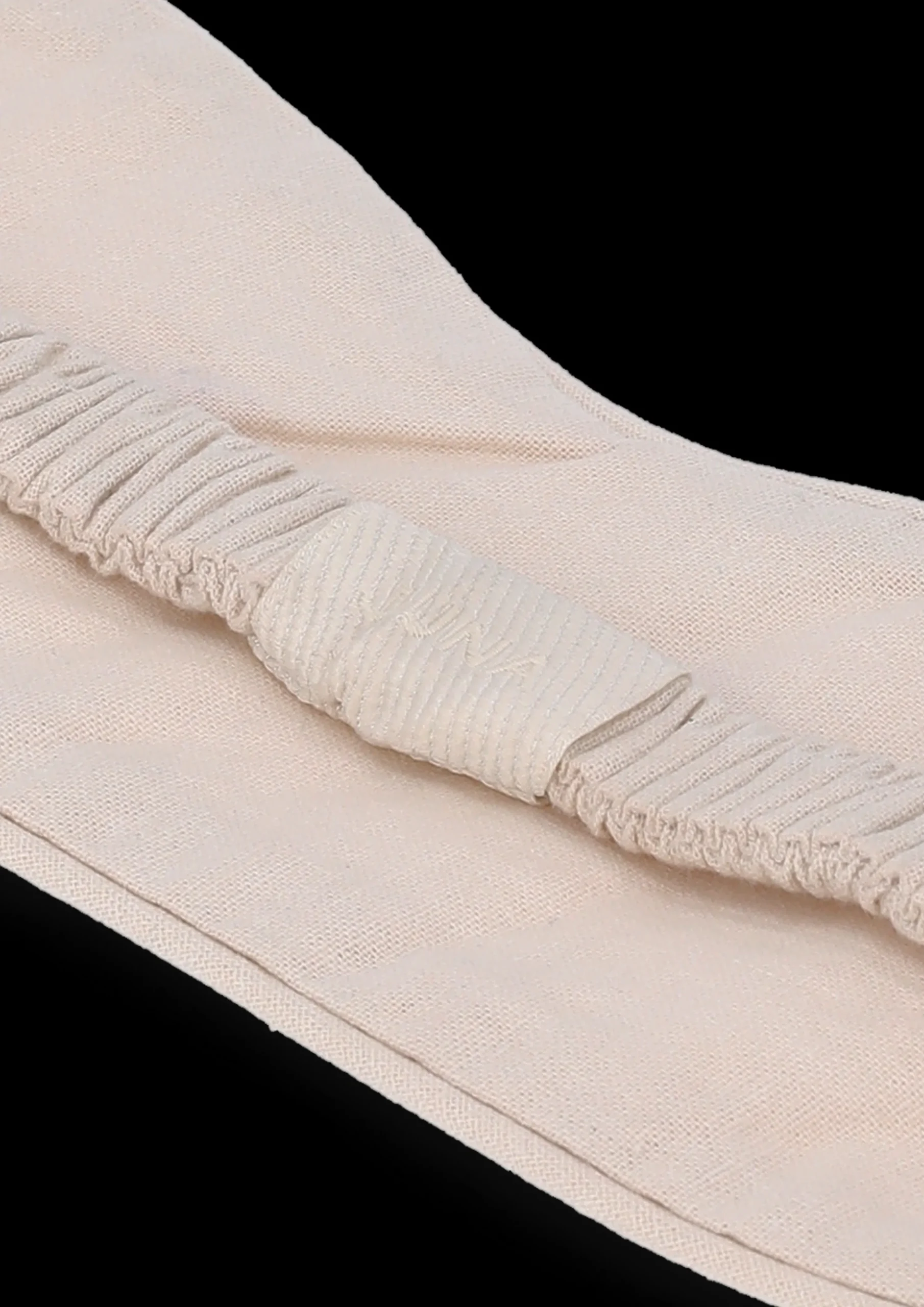 JUNA Daisy Dodo Sovemaske – Sand/Rød fra