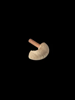 Kay Bojesen Monkey mini paw w/o logo (39249) teak/limba