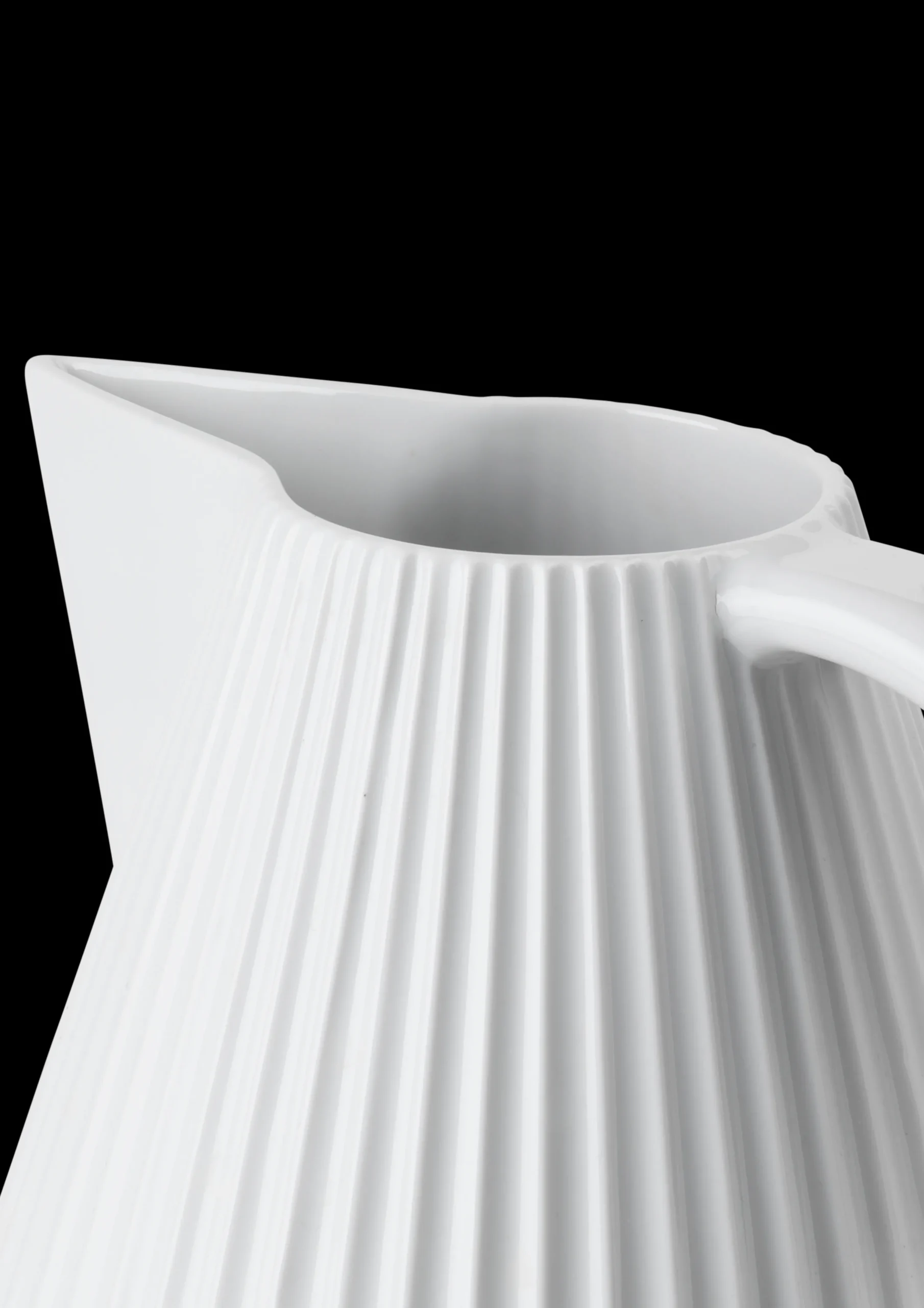 Lyngby Porcelæn Lyngby Tura Kanne/vase H27.5 hvit