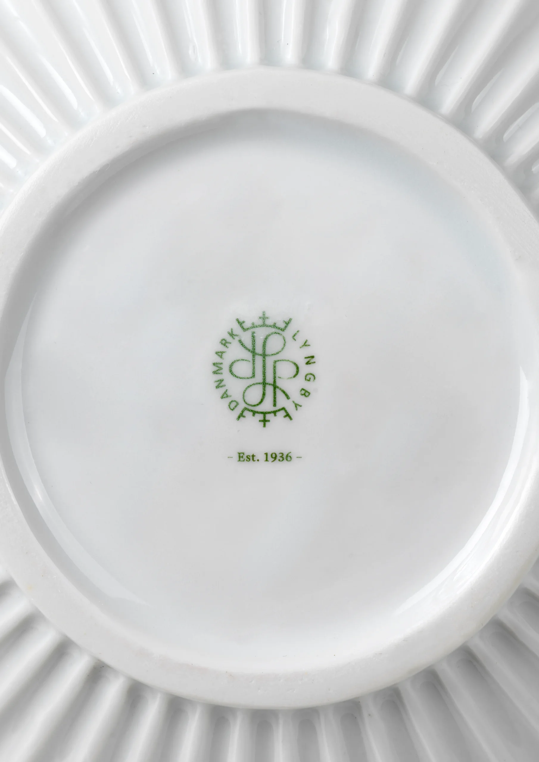 Lyngby Porcelæn Lyngby Tura Kanne/vase H27.5 hvit